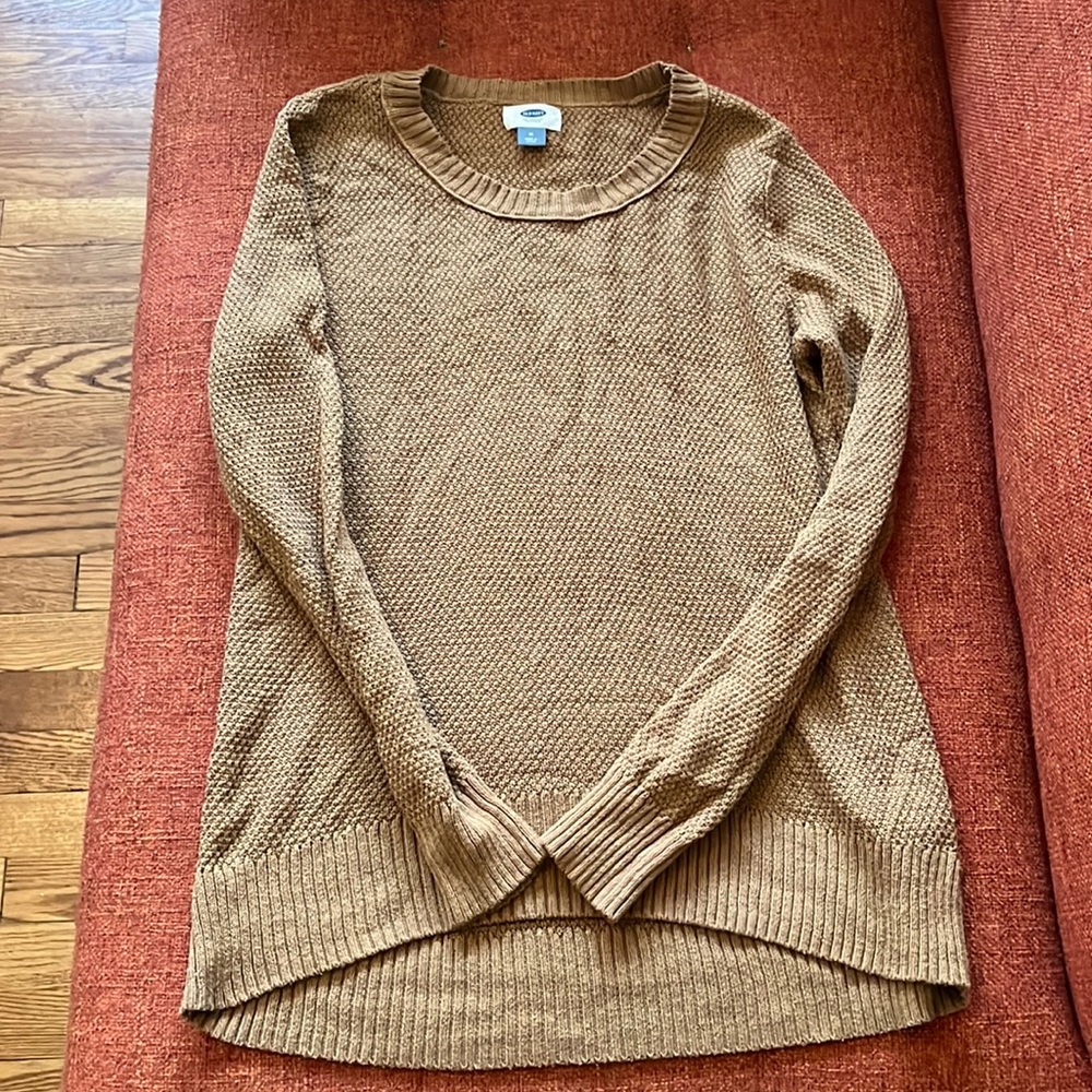 ☀️Lovely lightweight sweater